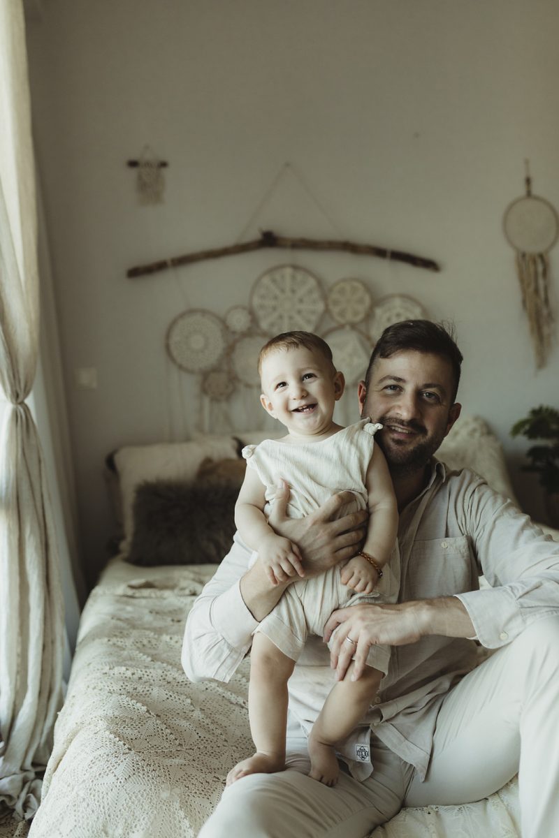 dogal-bebek-aile-fotograf-cekimi